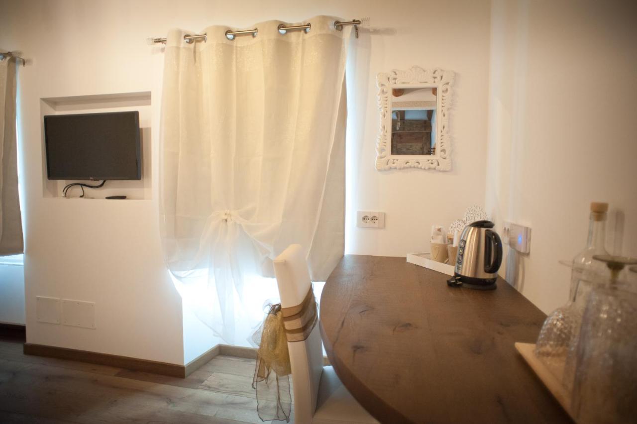 Agriturismo Ostrouska Sgonico 外观 照片