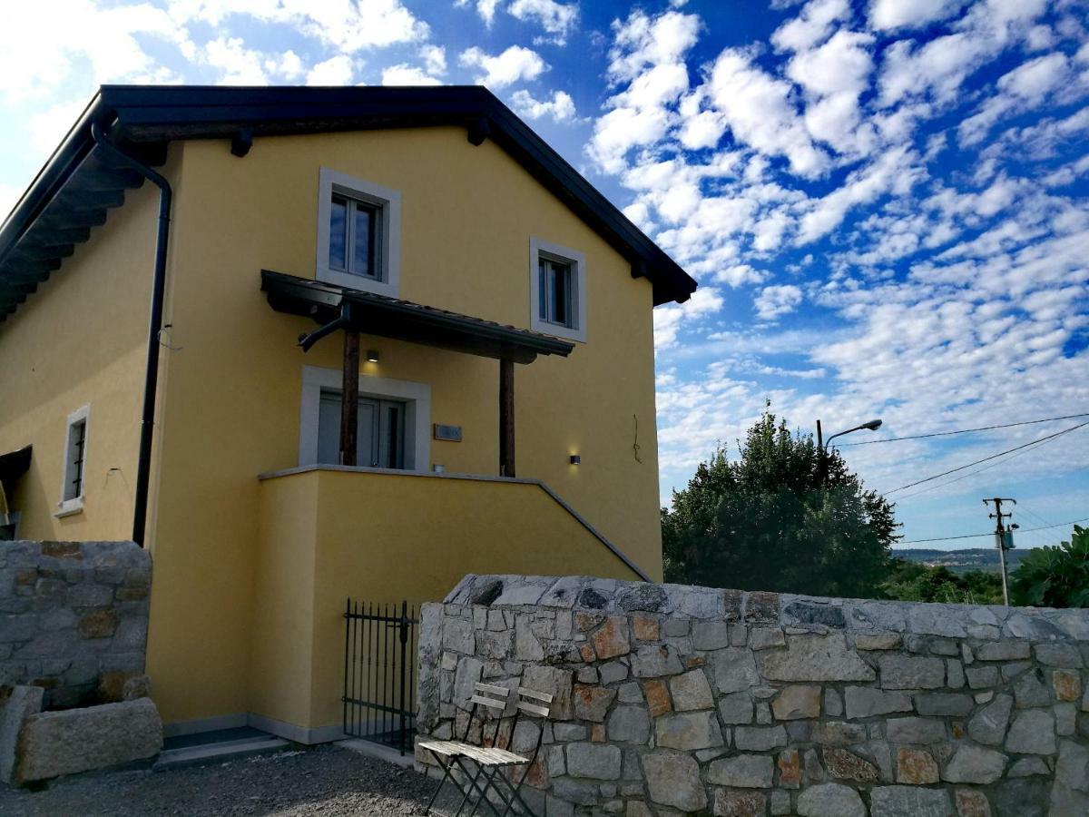 Agriturismo Ostrouska Sgonico 外观 照片